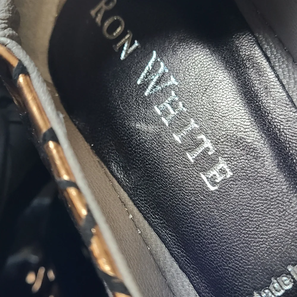 Ron White Nellaya Giraffe Women's Slip-On Shoe - Picture 8 of 16